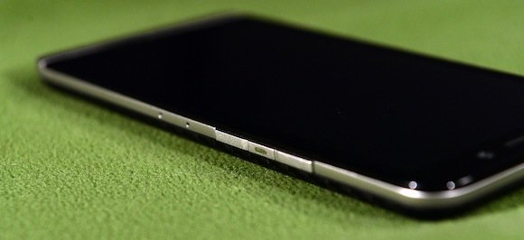 BlackBerry Z30: корпорация наносит последний удар