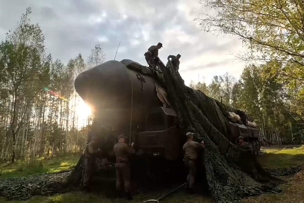 Ядерный ракетный комплекс «Ярс» во время учений