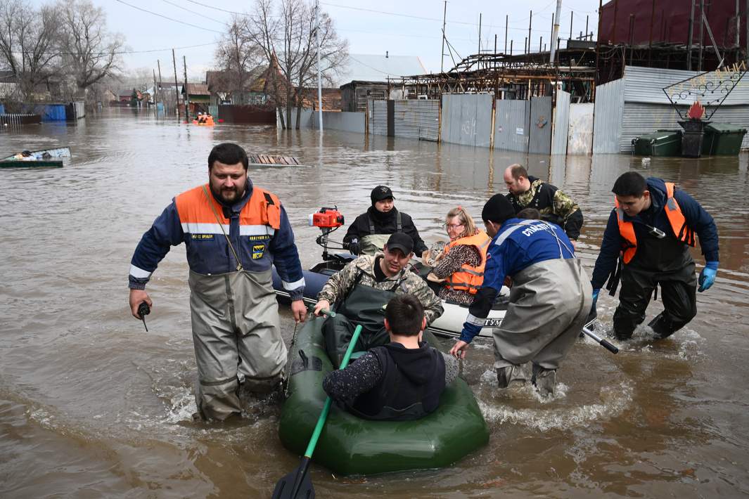 мчс помогают гражданам