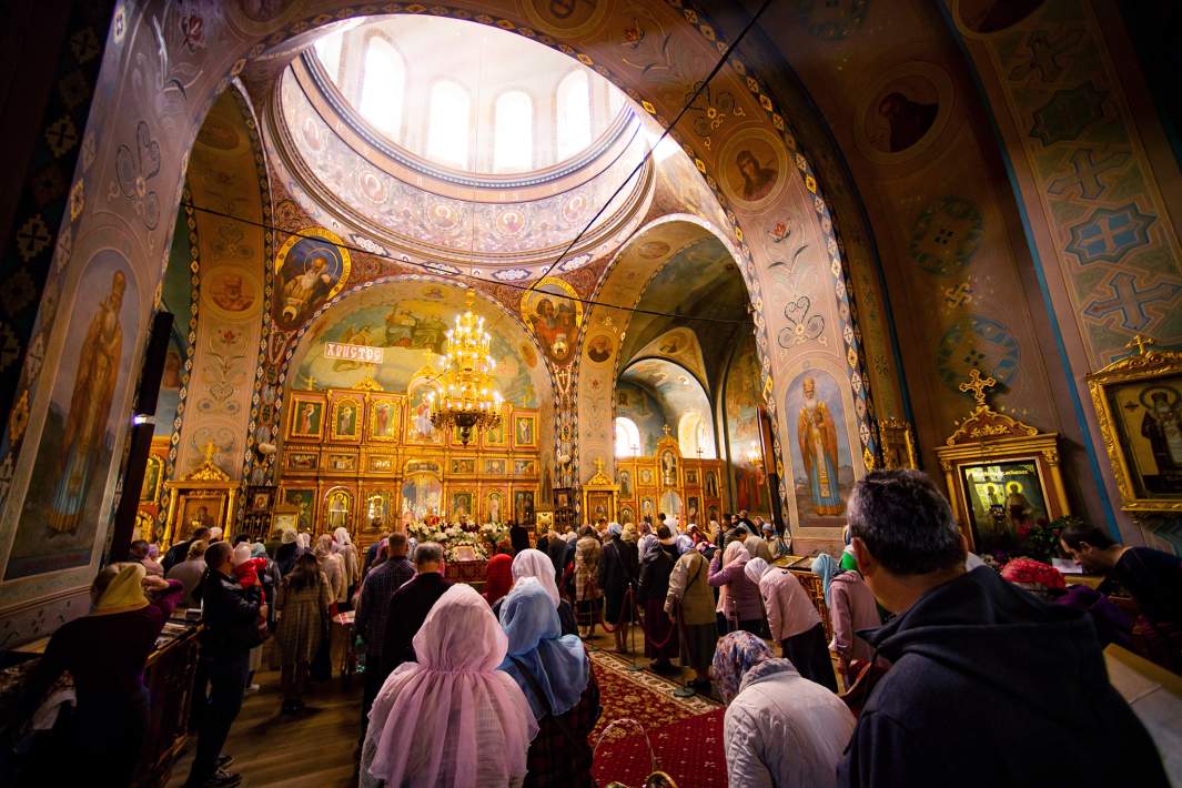 богослужение в православном храме