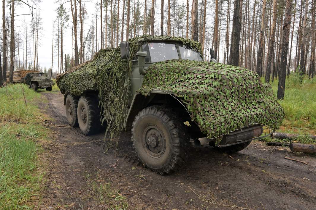 Военная техника подразделения тылового обеспечения