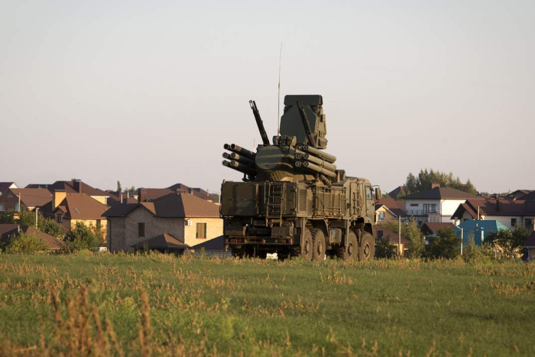 Зенитный ракетно-пушечный комплекс «Панцирь» на боевом дежурстве в Белгородской области