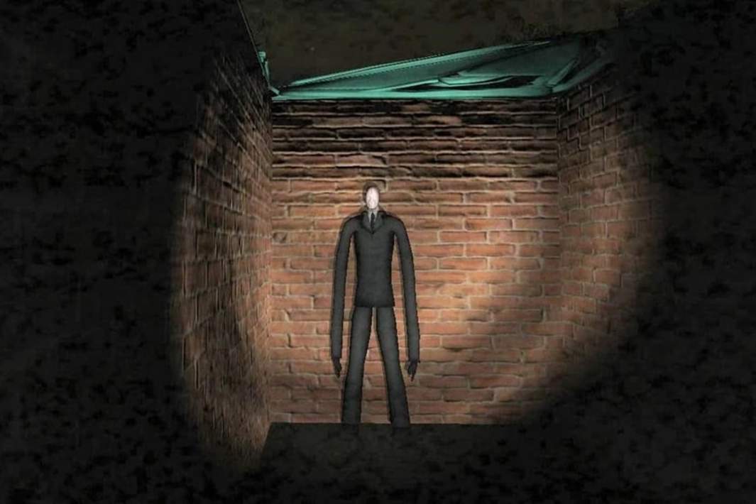 игра Slender: The Eight Pages